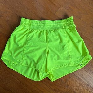 Lululemon Hotty Hot High-Rise Shorts | 4” | Size 8
